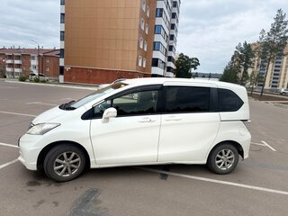 2012 Honda Freed I Рестайлинг, белый, 780000 рублей, вид 5