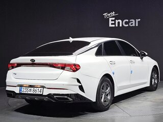 2021 Kia K5 III, белый, 1680000 рублей, вид 3