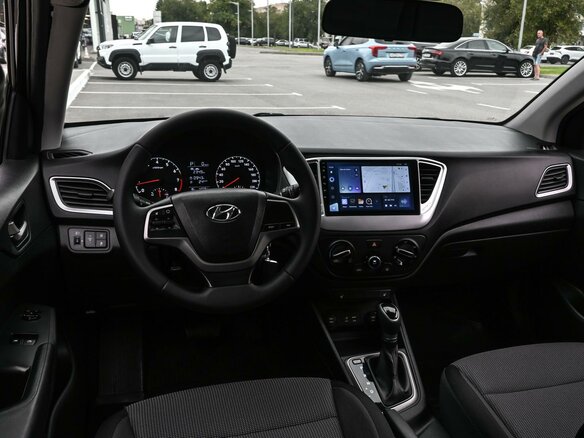 2018 Hyundai Solaris II, чёрный - вид 5