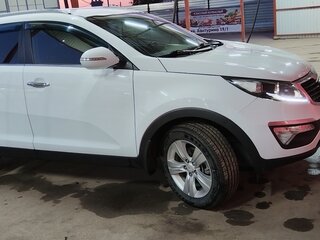 2013 Kia Sportage III, белый, 1120000 рублей, вид 2