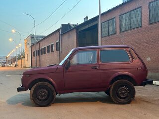 2011 Lada (ВАЗ) 2121 (4x4) I Рестайлинг, красный, 200000 рублей, вид 3