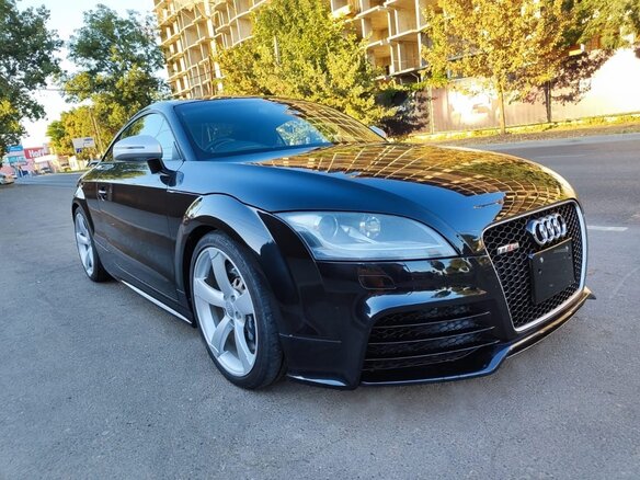 2010 Audi TT RS II (8J), чёрный, 4250000 рублей - вид 2