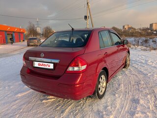 2011 Nissan Tiida I Рестайлинг, красный, 449000 рублей, вид 4