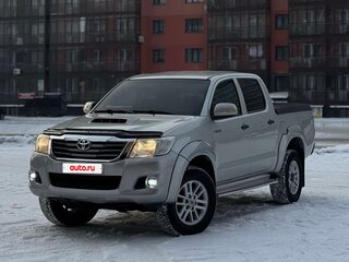 2013 Toyota Hilux VII Рестайлинг, серебристый, 2880000 рублей, вид 1