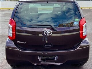 2014 Toyota Passo II (C30), пурпурный, 820000 рублей, вид 4