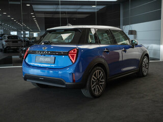 2025 Mini Hatch C IV (F65/F66/J01), синий, 5603769 рублей, вид 4