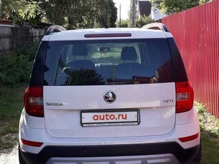 2015 Skoda Yeti I Рестайлинг, белый, 1400000 рублей, вид 2