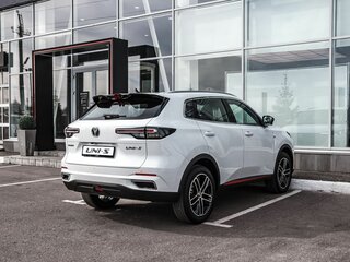 2025 Changan UNI-S I, белый, 3148101 рублей, вид 2