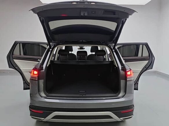 2023 Volkswagen Tayron I Рестайлинг, серый - вид 6