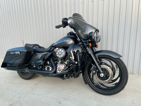 2013 Harley-Davidson Street Glide, чёрный, 1420000 рублей, вид 1