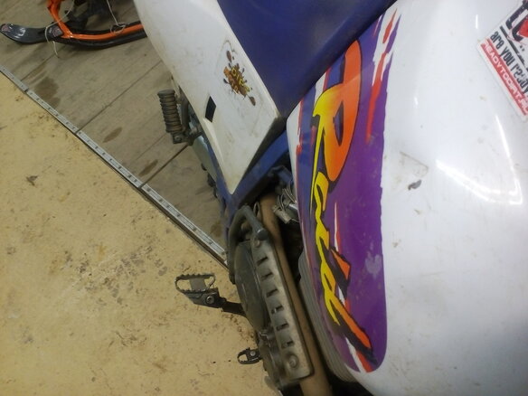1994 Yamaha TT-R250, белый, 210000 рублей - вид 6