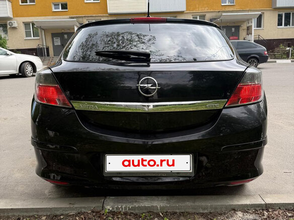 2008 Opel Astra GTC H Рестайлинг, чёрный, 610000 рублей - вид 9