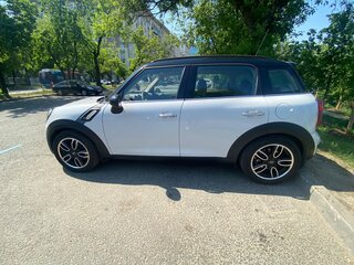 2010 Mini Countryman Cooper S I, белый, 970000 рублей, вид 4