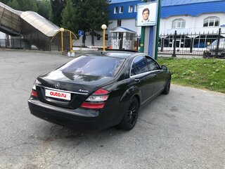 2008 Mercedes-Benz S-Класс 550 V (W221), чёрный, 1100000 рублей, вид 3