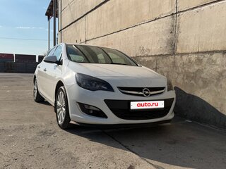 2013 Opel Astra J Рестайлинг, белый, 1050000 рублей, вид 4