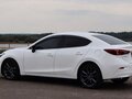 2016 Mazda Axela III Рестайлинг, белый, 1385000 рублей - вид 6