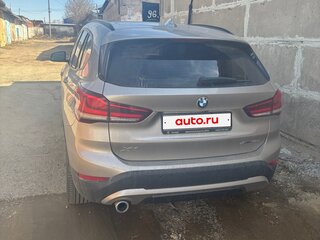 2022 BMW X1 18d xDrive II (F48) Рестайлинг, серый, 8176699 рублей, вид 2