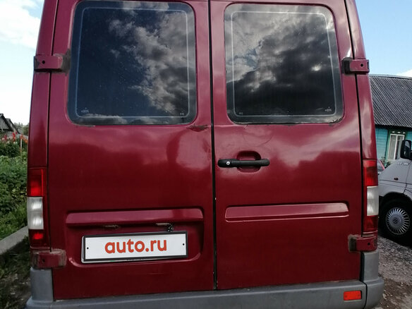 1996 Mercedes-Benz Sprinter, красный, 597922 рублей - вид 1