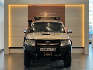 2010 Toyota Hilux VII, серебристый, 1849000 рублей, вид 2