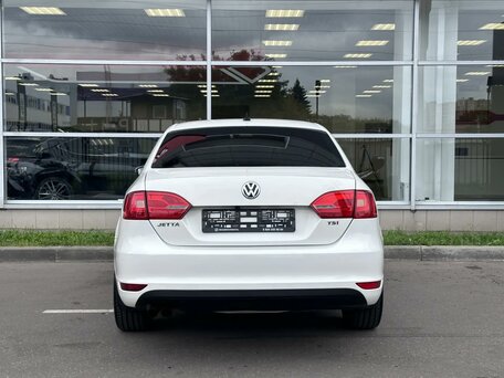 2013 Volkswagen Jetta VI, белый, 810000 рублей, вид 5