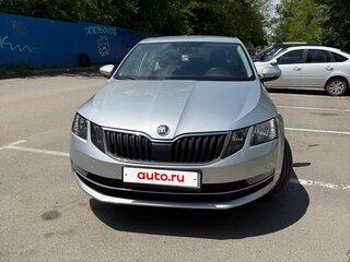 2019 Skoda Octavia III (A7) Рестайлинг, серебристый, 1899000 рублей, вид 1