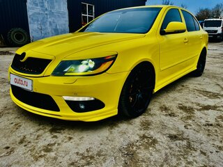 2010 Skoda Octavia RS II Рестайлинг, жёлтый, 1750000 рублей, вид 1