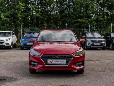 2019 Hyundai Solaris II, красный, 890000 рублей, вид 3