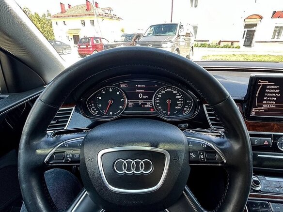 2011 Audi A8 Long III (D4), чёрный, 1800000 рублей - вид 19