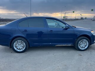 2011 Skoda Octavia II (A5) Рестайлинг, синий, 770000 рублей, вид 4