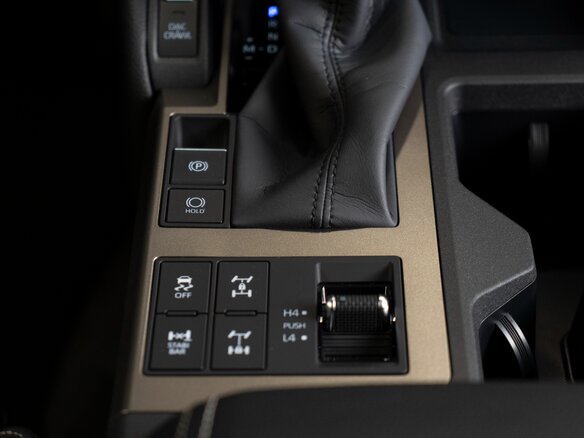 2026 Toyota Land Cruiser Prado 250 Series, чёрный - вид 24