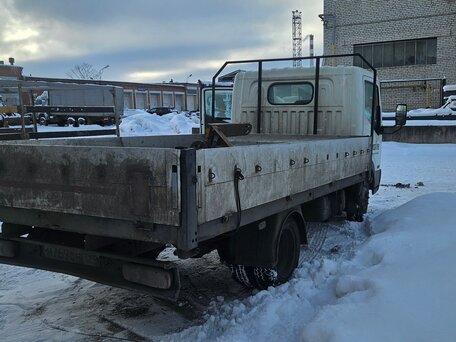2011 Nissan Cabstar, белый, 1300000 рублей, вид 5