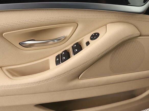 2013 BMW 5 серии 520d VI (F10/F11/F07) Рестайлинг, чёрный - вид 8