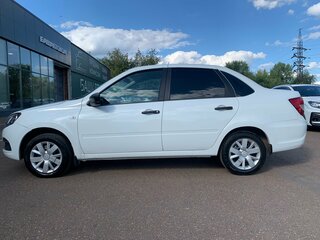 2018 Lada (ВАЗ) Granta I Рестайлинг, белый, 465000 рублей, вид 4