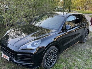 2019 Porsche Cayenne S III, чёрный, 7800000 рублей, вид 1