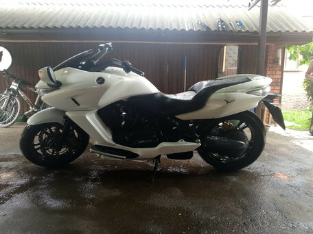 2012 Honda DN-01, белый, 990000 рублей, вид 2