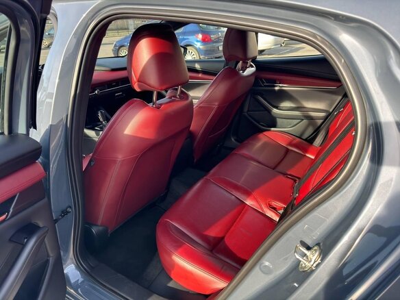 2021 Mazda 3 IV (BP), серый, 2500000 рублей - вид 25