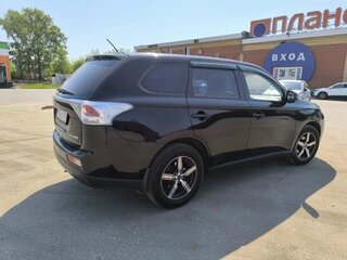 2012 Mitsubishi Outlander III, чёрный, 1299000 рублей, вид 4
