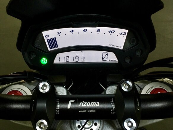 2011 Ducati Monster 1100, чёрный - вид 10