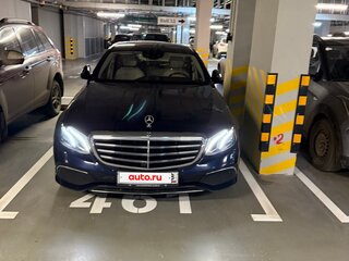 2018 Mercedes-Benz E-Класс 220 d V (W213, S213, C238), синий, 3800000 рублей, вид 3