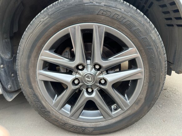 2013 Lexus LX 570 III Рестайлинг, серебристый, 5100000 рублей - вид 18