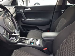 2017 Kia Sportage IV, коричневый, 2280000 рублей, вид 4