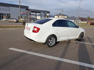 2017 Skoda Rapid I, белый, 950000 рублей, вид 3