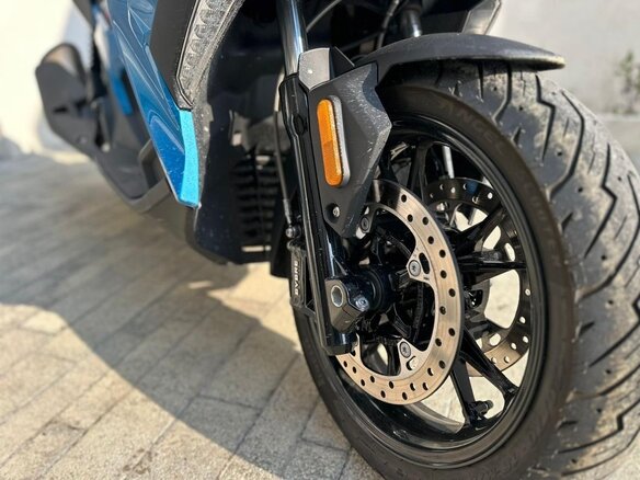 2020 BMW C 400 X, синий, 650000 рублей - вид 10