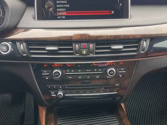 2014 BMW X5 40d III (F15), чёрный, 3150000 рублей - вид 16