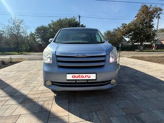 2008 Toyota Noah II (R70), голубой, 990000 рублей, вид 2