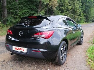 2014 Opel Astra GTC J Рестайлинг, чёрный, 750000 рублей, вид 3