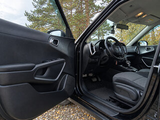 2020 Kia Soul III, чёрный, 1800000 рублей, вид 4