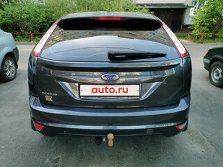 2010 Ford Focus II Рестайлинг, серый, 700000 рублей, вид 4
