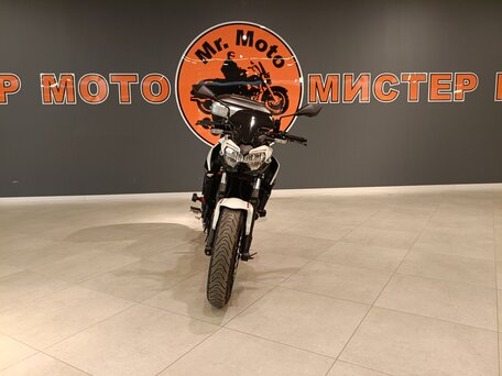 2022 Kawasaki Z 650, белый, 720000 рублей, вид 3