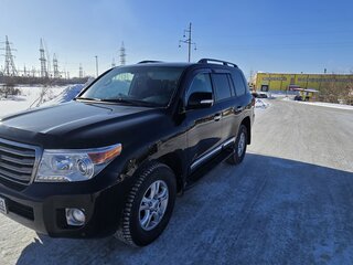 2013 Toyota Land Cruiser 200 Series Рестайлинг 1, чёрный, 4150000 рублей, вид 4